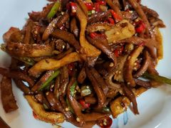 -老三样·美食研究中心(世贸路店)