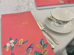 -The Diamond Jubilee Tea Salon at Fortnum & Mason