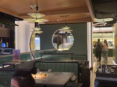 -湊湊火锅·茶憩(杭州湖滨银泰in77店)