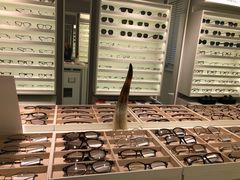 -目艮眼镜SHOWROOM(品牌集合店)