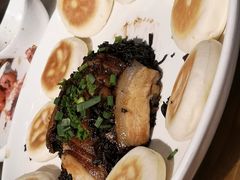 扣肉夹馍-古道村落(温汤店)