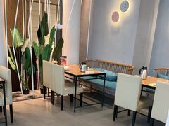 -莲餐厅·湖北菜·潜江小龙虾店(愚园路店)