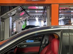 -鲨鱼皮汽车凹陷玻璃修复(静安店)
