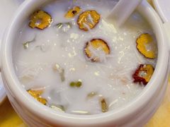 -墨脱石锅椰子鸡•香草鸭•东山羊(大东海店)