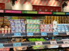 零售区-老婆大人量贩零食连锁象山石浦南屏路店