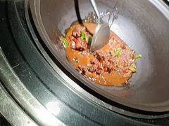 -挂旗柴锅鸡(蚌山区嘉年华店)
