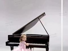 -moll学习桌椅(上海久光百货店)