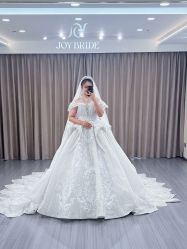 -乔伊婚纱