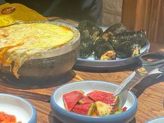 -明洞阿姨·韩式酱蟹烤肉·创意料理(三元桥店)