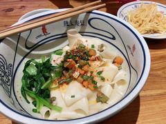 -陇上秦轩西安biangbiang面(EFC欧美金融商业城店)