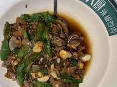 -费大厨辣椒炒肉(高铁吾悦广场店)