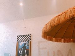 -浮漫咖啡(镜湖万达广场店)