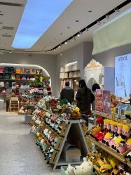 -国际蓝孩(万象城店)