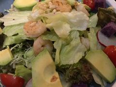 牛油果大虾沙拉-JUKEBOX玖部音乐餐厅(华侨城店)