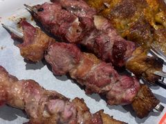 -小河公主秘制烤羊腿(小绿谷店)