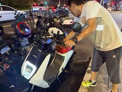 -五羊本田电动上海浦东店