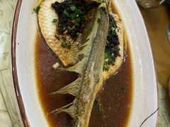 -鹏城人家海鲜酒家·23年老字号(较场尾店)