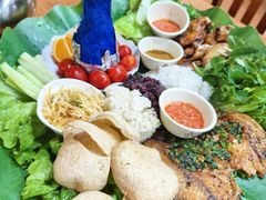 -沐毫傣泐云南菜孔雀宴•手抓饭傣味烧烤(曼听公园店)