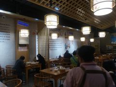 大堂-易老妈蹄花.特色川菜(人民公园总店)