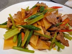 酸萝卜牛肉-日上三甘(三里屯店)