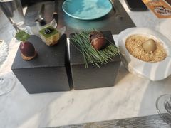 -青岛遇见米兰(八大关店)