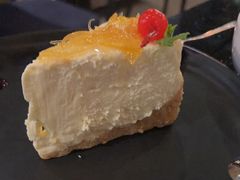 -BOURBON 玻本美式餐厅酒吧(虹桥新天地店)