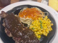 -豪客来牛排(重庆三峡广场步行街1704店)