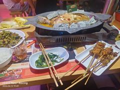-八条友鲜货烧烤·脆皮烤鱼(石岩旗舰店)