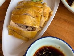 白斩鸡-侬佳蒸菜馆(听潮店)