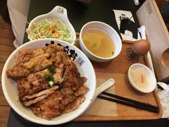 -熊吞·大碗丼烧肉饭(济宁万达广场店)