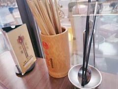 -有红鸡毛店·川菜(建设路店)