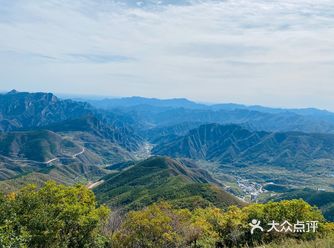 因为爬山已经耗光了血条