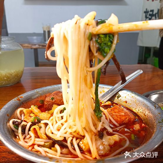 阿靖螺蛳粉(东环店)