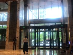 -上海漕河泾万丽酒店