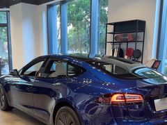 -TESLA 特斯拉(上海太古汇体验店)