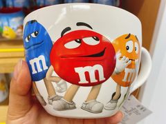 -m豆巧克力世界(上海世茂广场店)