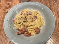 -玛格萝妮(汇智国际商业中心店)