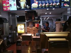 -麦当劳(海岸城店)