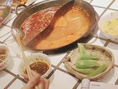 -朱光玉火锅馆(青岛凯德店)
