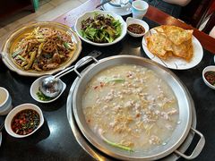 -老来福·非遗酸汤兔(凯旋路店)