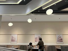-菲利斯·西餐厅(万民城店)