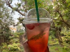 -Chom Cafe and Restaurant