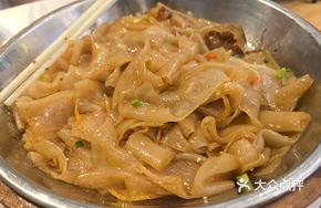 Shunde-style Stir-fried Chen Village Noodles