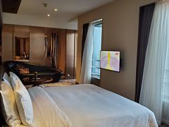 -上海虹桥西郊假日酒店