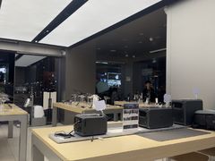 -DJI大疆(深圳华强北曼哈授权体验店)