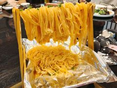 -东口码头·烧鸽子·鱼头泡饼·地方菜(金鹰悦城店)