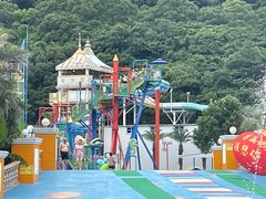 -平湖九龙山乐满地水上乐园