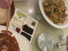 -小桃红·东北菜·春饼烤鸭(南阳湖街店)