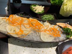 -炙爱鮮貨火锅(中东砂之船店)