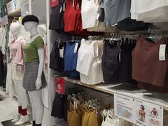 -优衣库(北京万柳华联购物中心店)